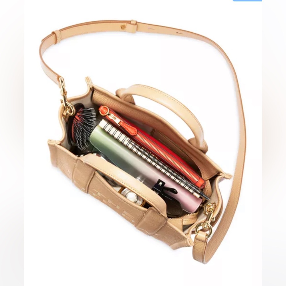 Marc Jacobs The Leather Small Tote bag - Picture 6 of 16